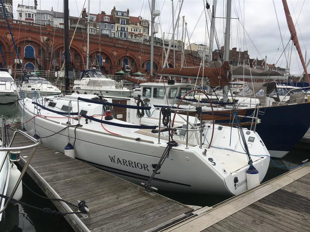 BoatPhoto.coverAlt