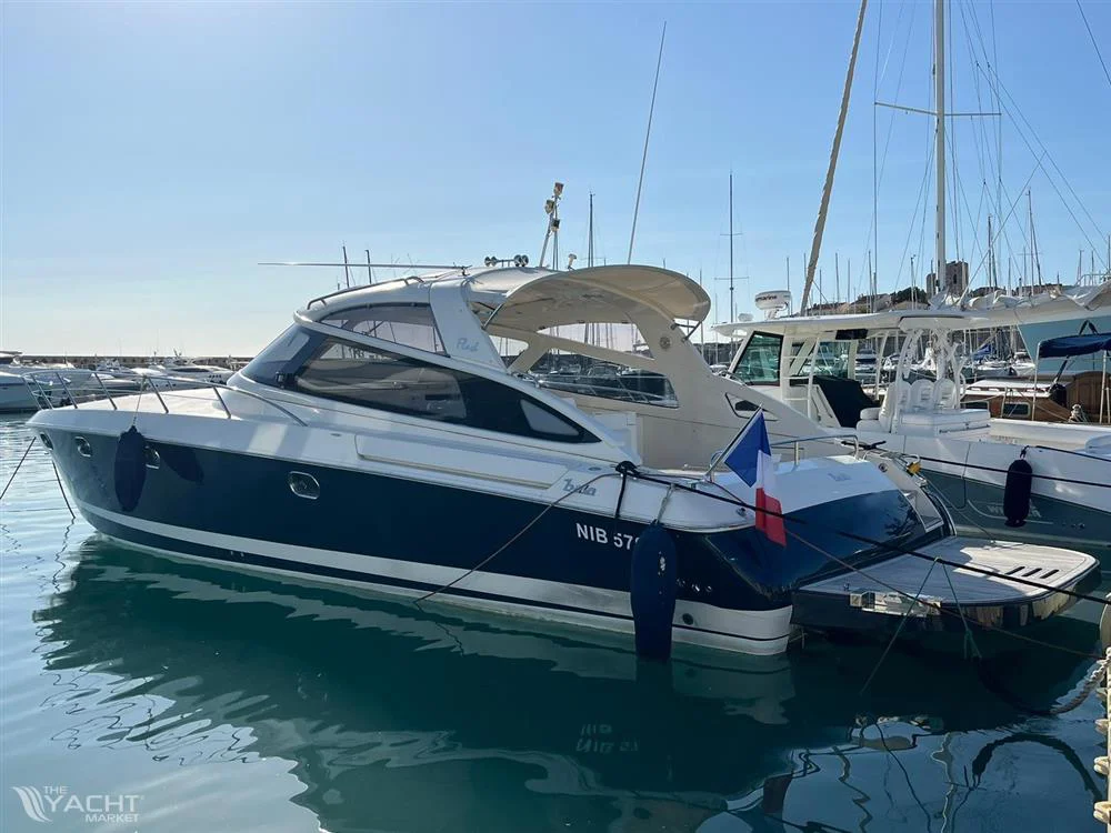BoatPhoto.coverAlt
