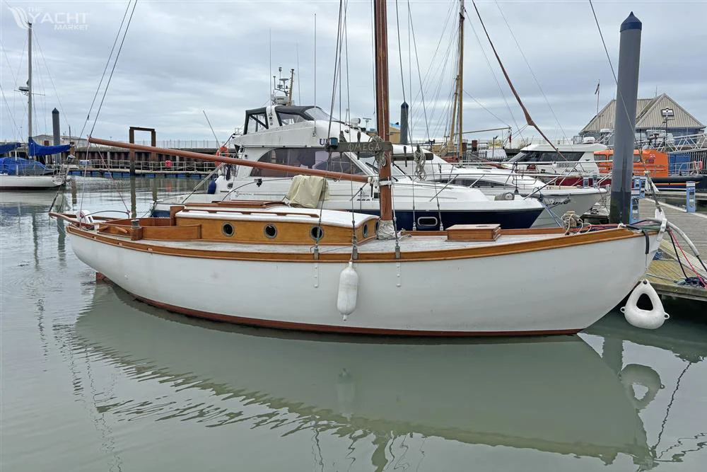 BoatPhoto.alt