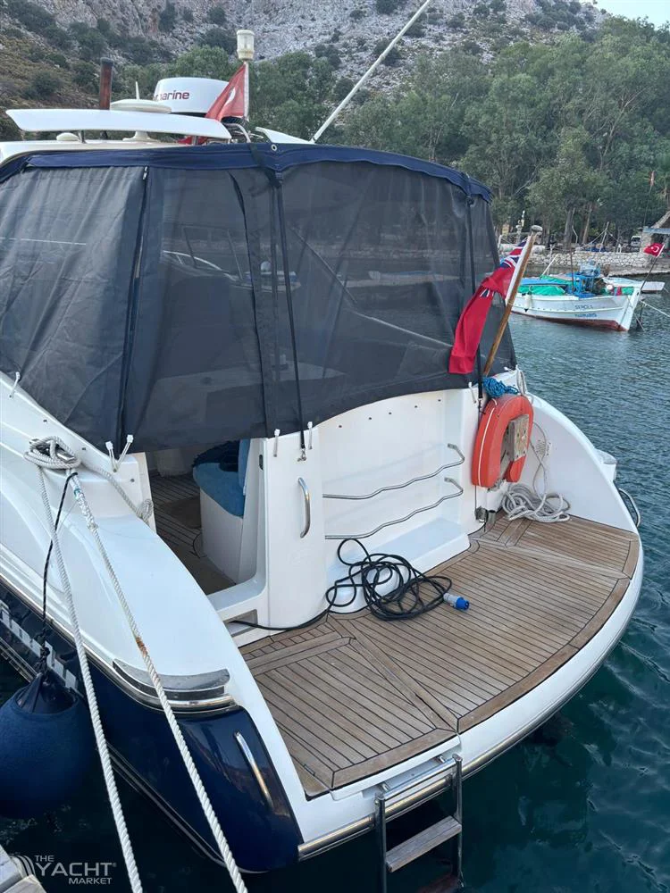 BoatPhoto.alt