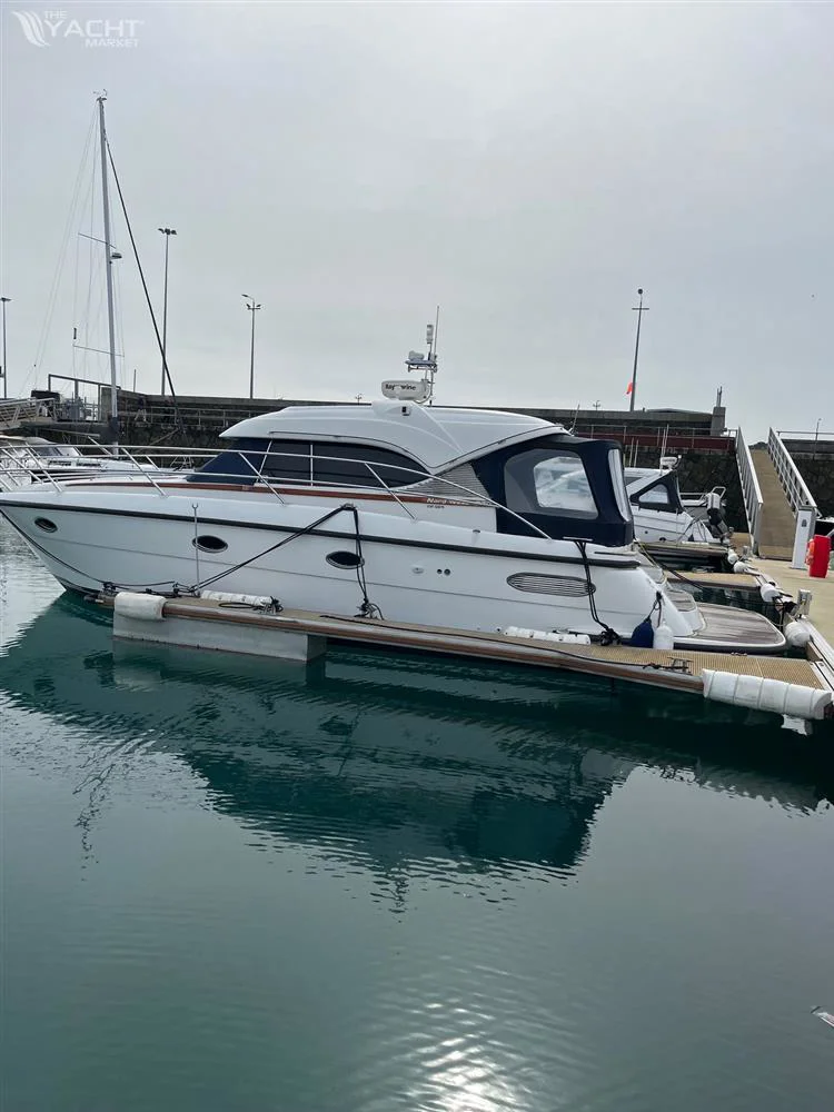 BoatPhoto.alt