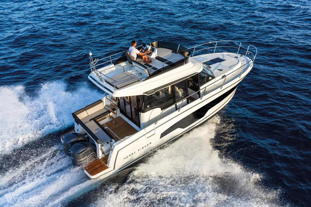 BoatPhoto.coverAlt