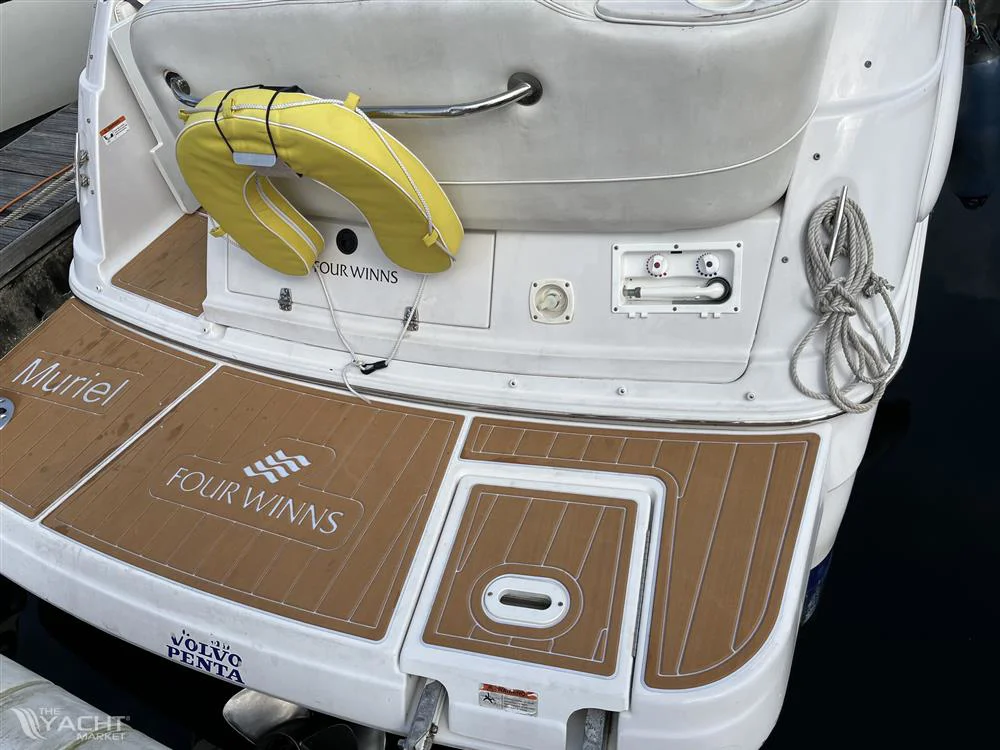 BoatPhoto.alt
