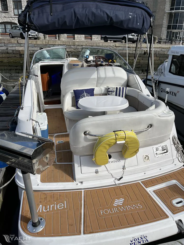 BoatPhoto.alt