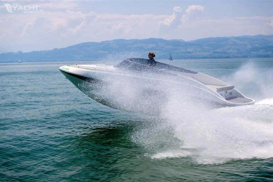 BoatPhoto.alt