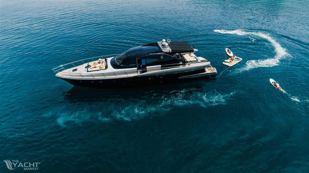 BoatPhoto.alt