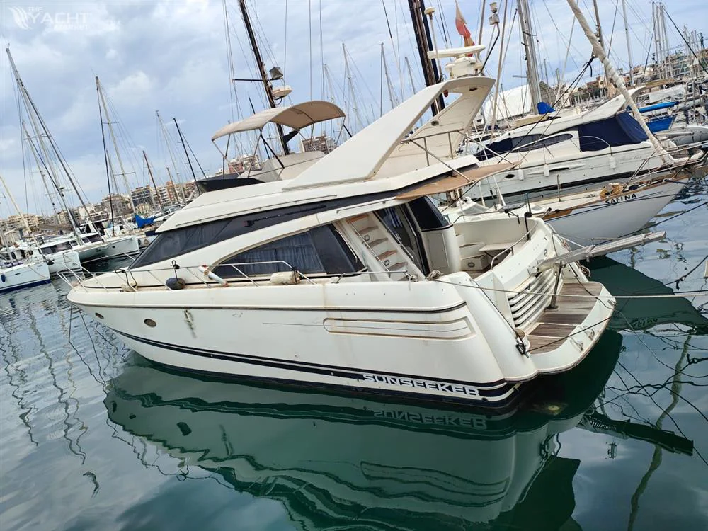 BoatPhoto.alt