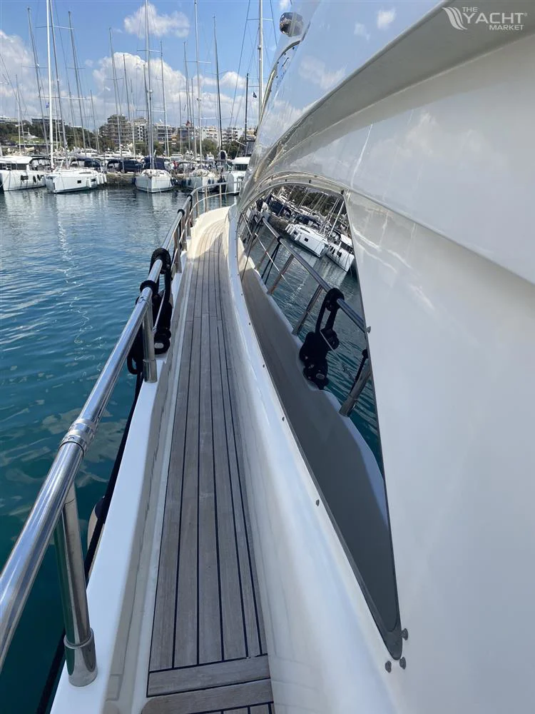 BoatPhoto.alt