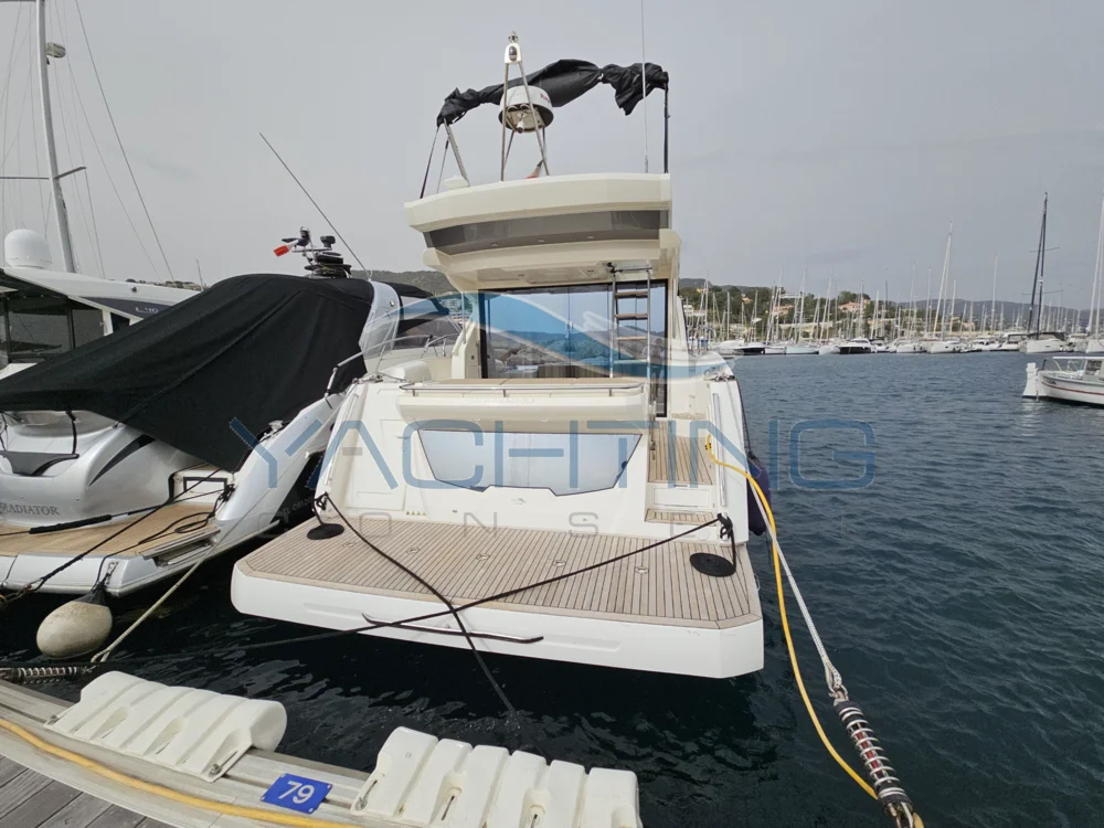 BoatPhoto.alt