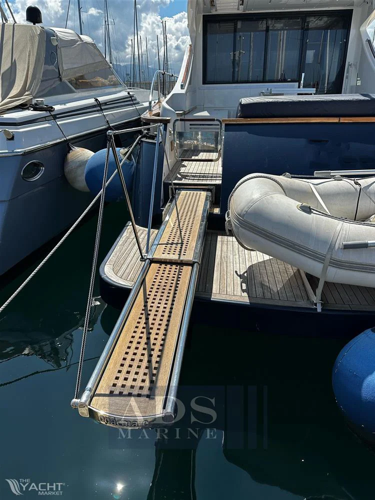 BoatPhoto.alt