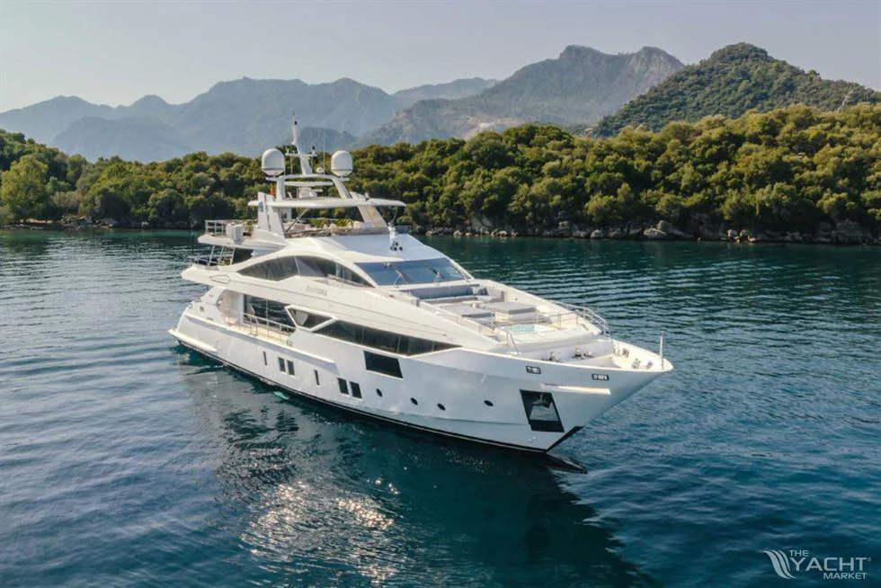 2015 Benetti Fast 125 for sale in Marmaris, Turkey, photo 3 of 5