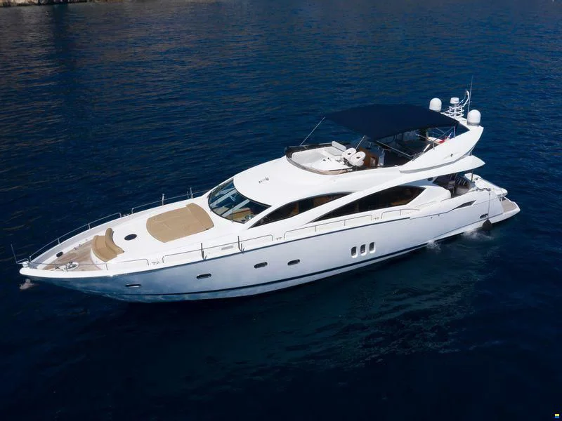 BoatPhoto.coverAlt