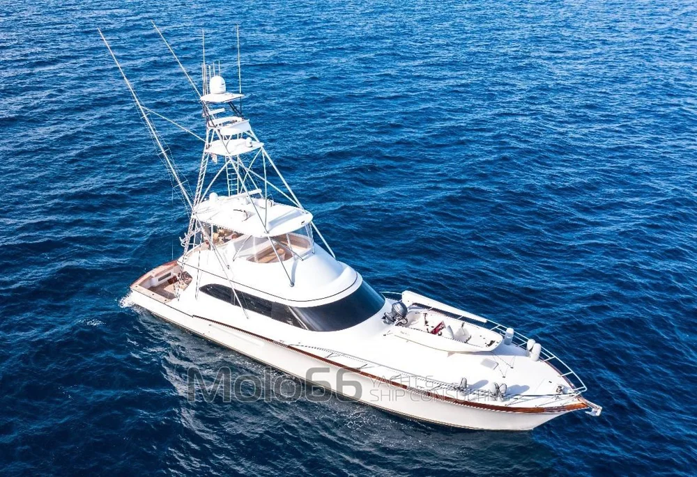 BoatPhoto.coverAlt