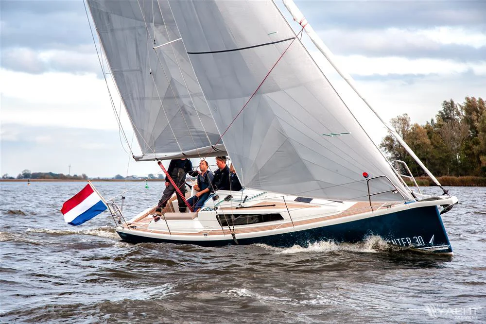 BoatPhoto.coverAlt