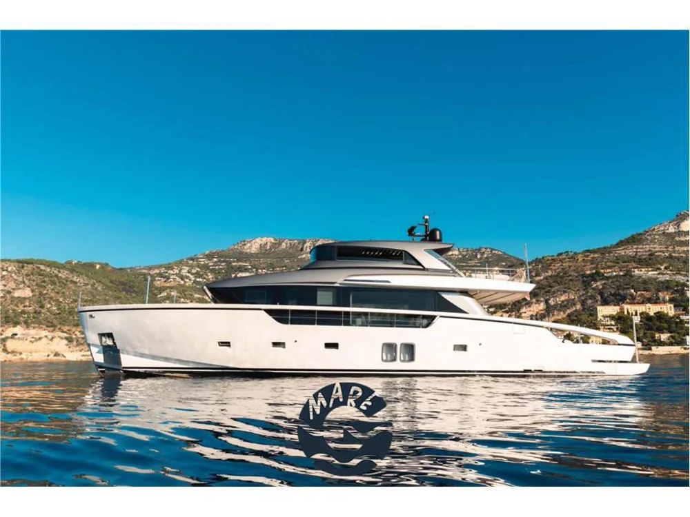 BoatPhoto.coverAlt