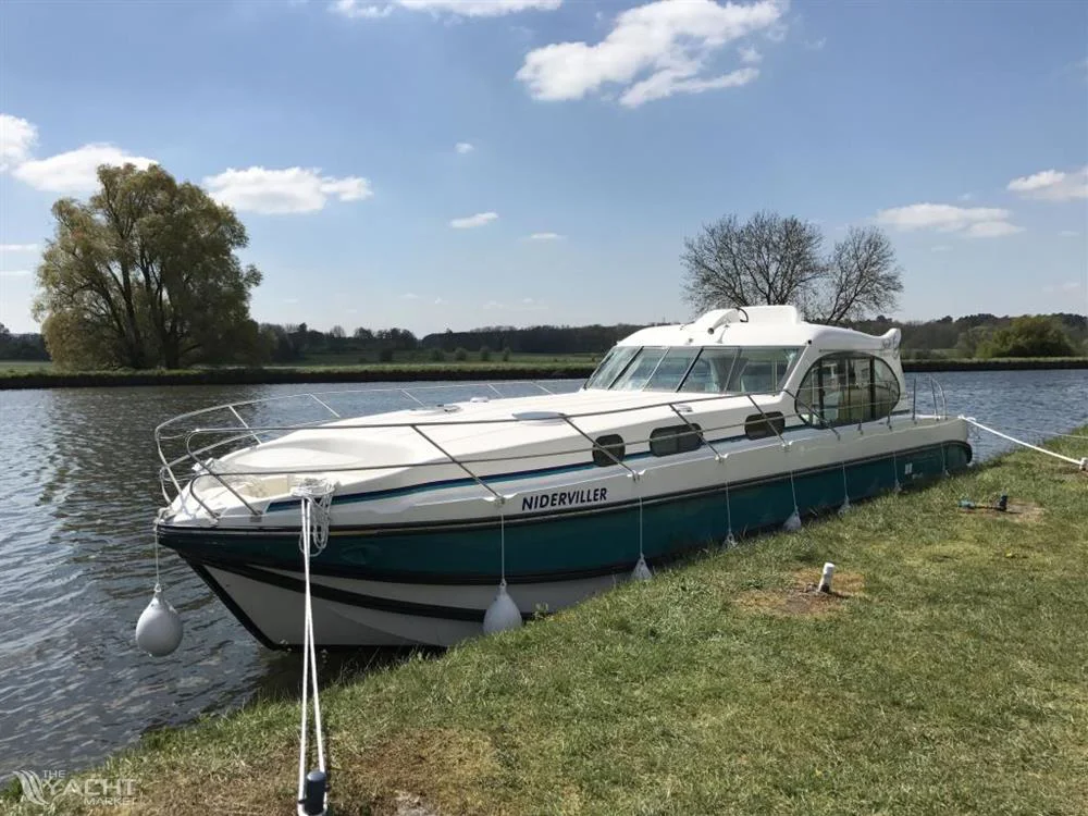 BoatPhoto.coverAlt