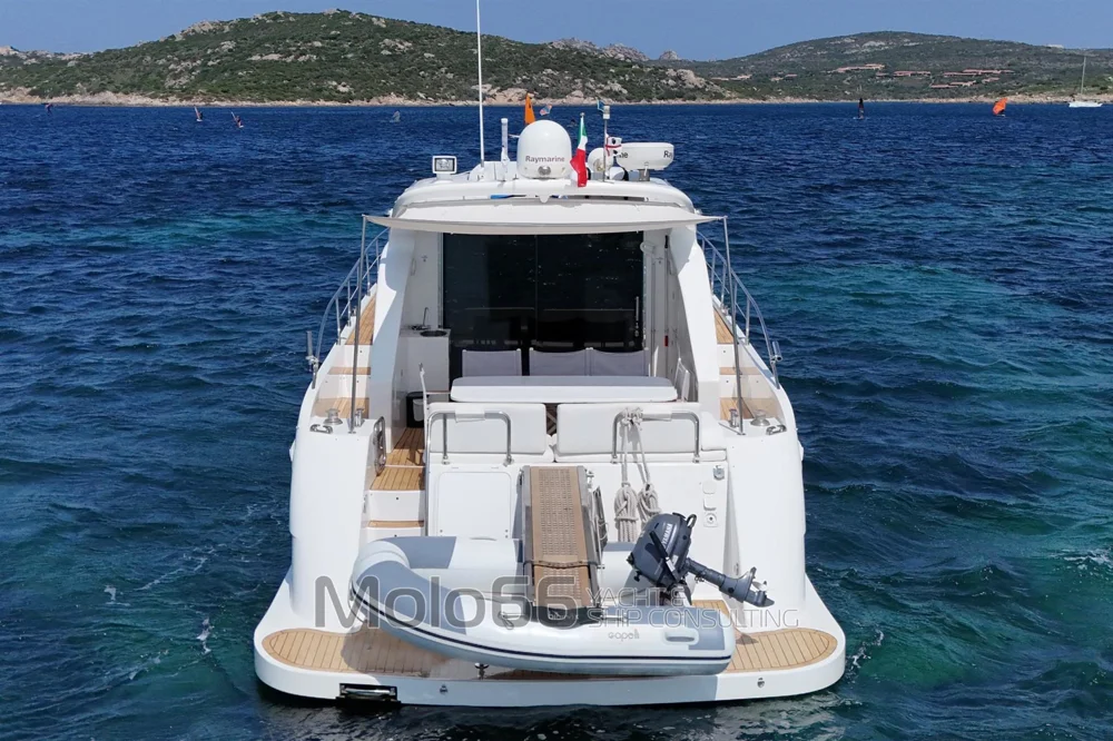 BoatPhoto.alt
