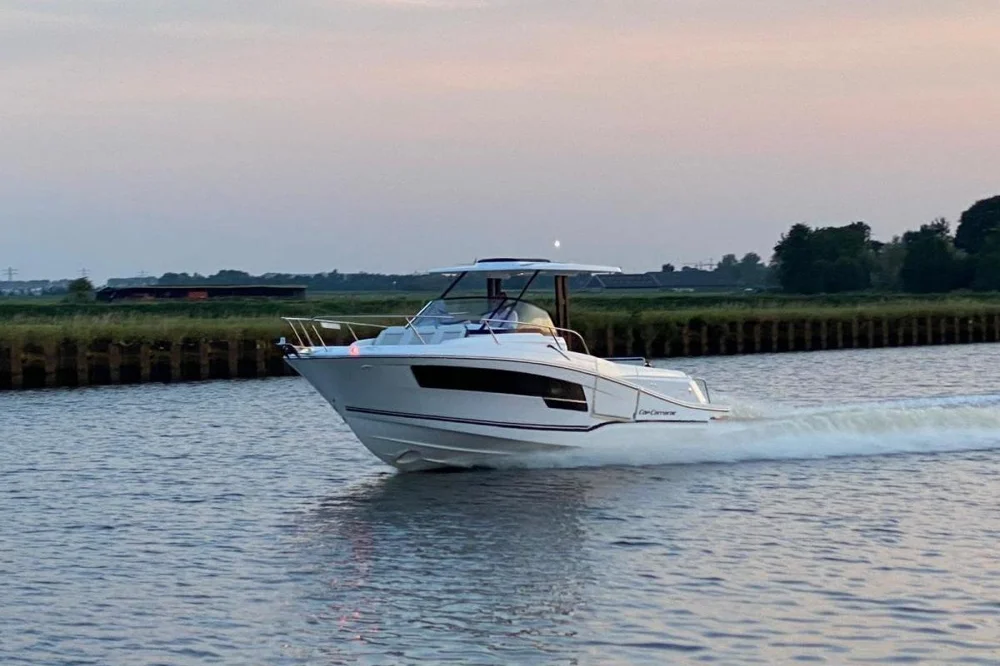BoatPhoto.alt