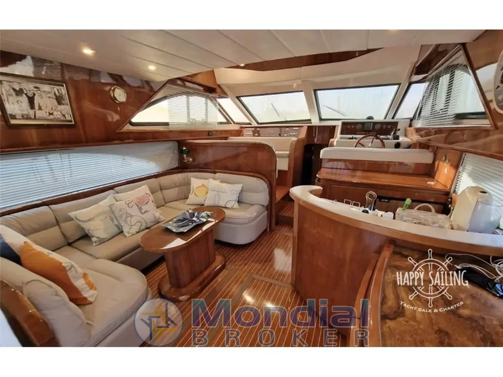 BoatPhoto.alt