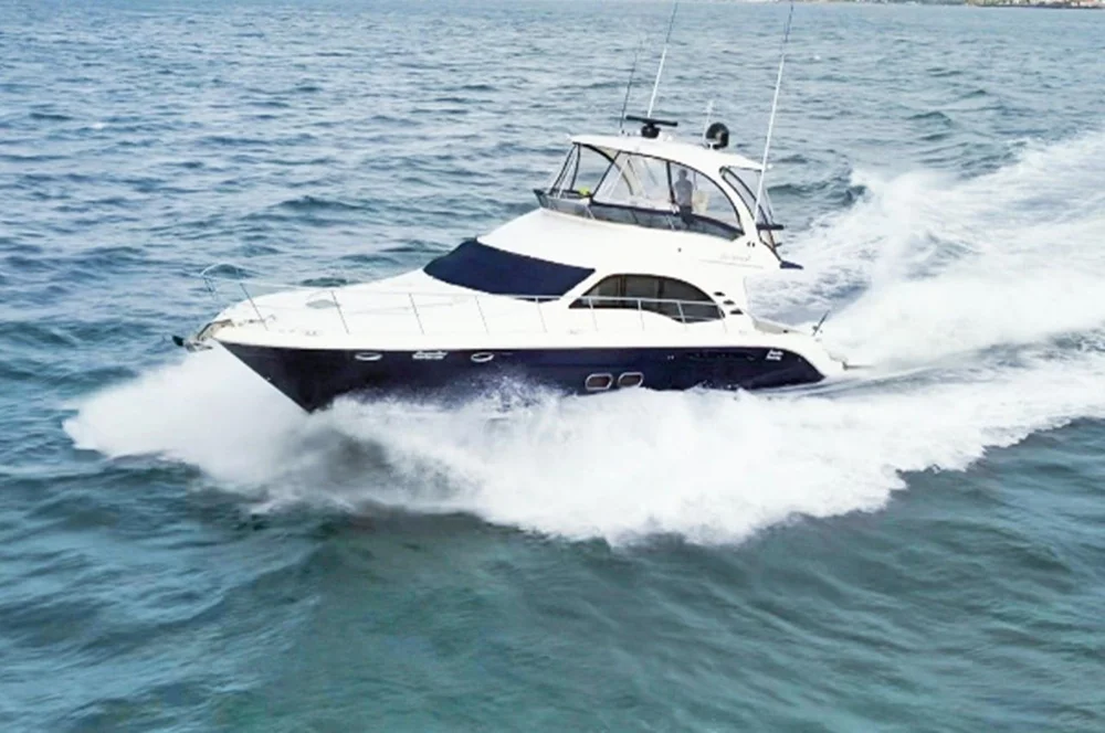 BoatPhoto.coverAlt