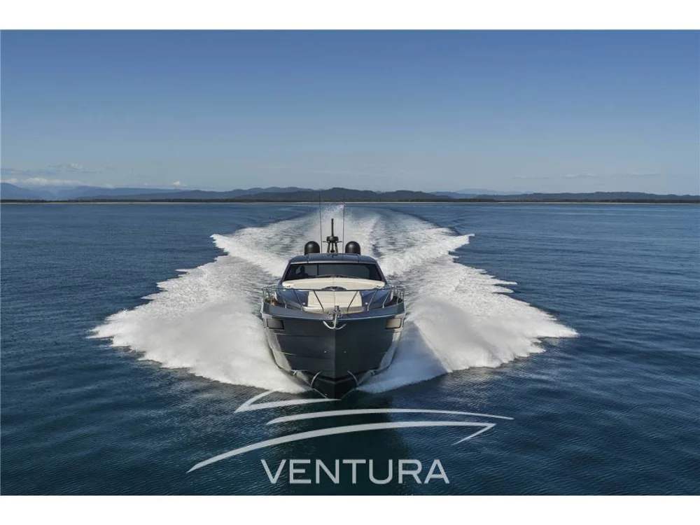 BoatPhoto.coverAlt