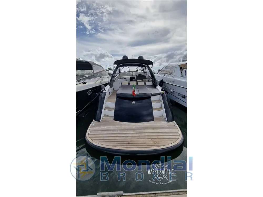 BoatPhoto.coverAlt
