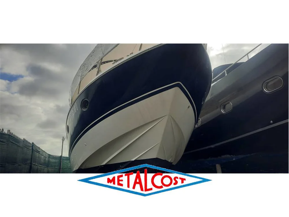 BoatPhoto.coverAlt