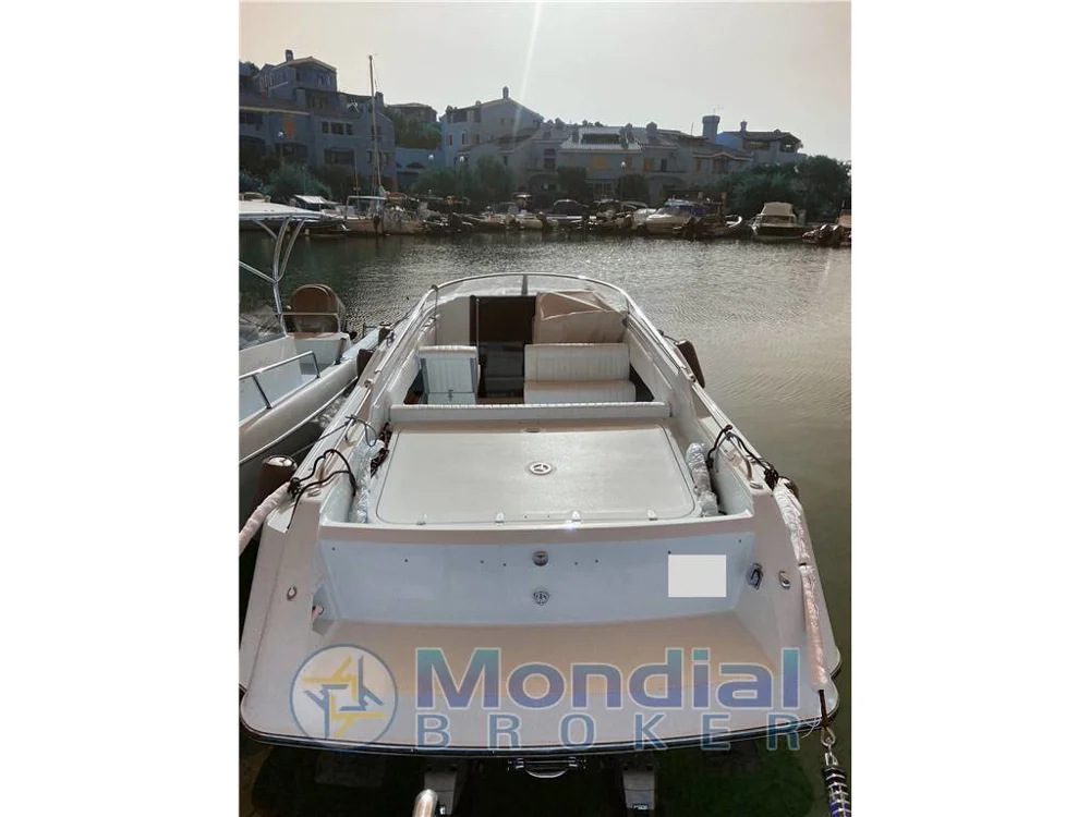 1989 SUNSEEKER Mohawk 29 for sale in Venice, Italy, photo 3 of 5