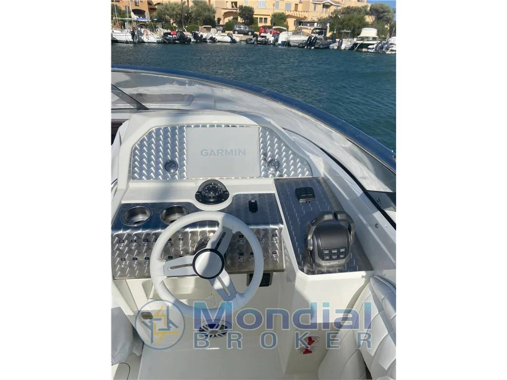 1989 SUNSEEKER Mohawk 29 for sale in Venice, Italy, photo 5 of 5