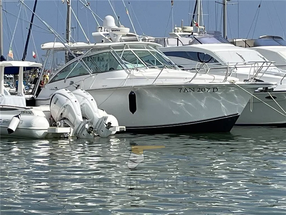 BoatPhoto.coverAlt