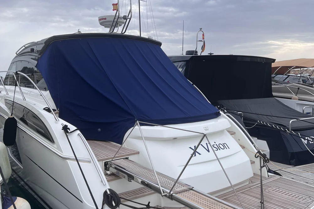 BoatPhoto.alt