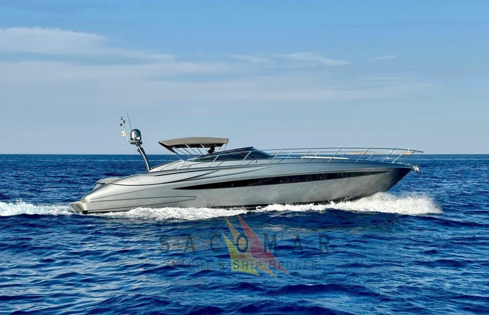 BoatPhoto.coverAlt