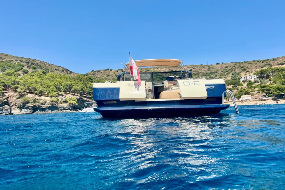 BoatPhoto.alt