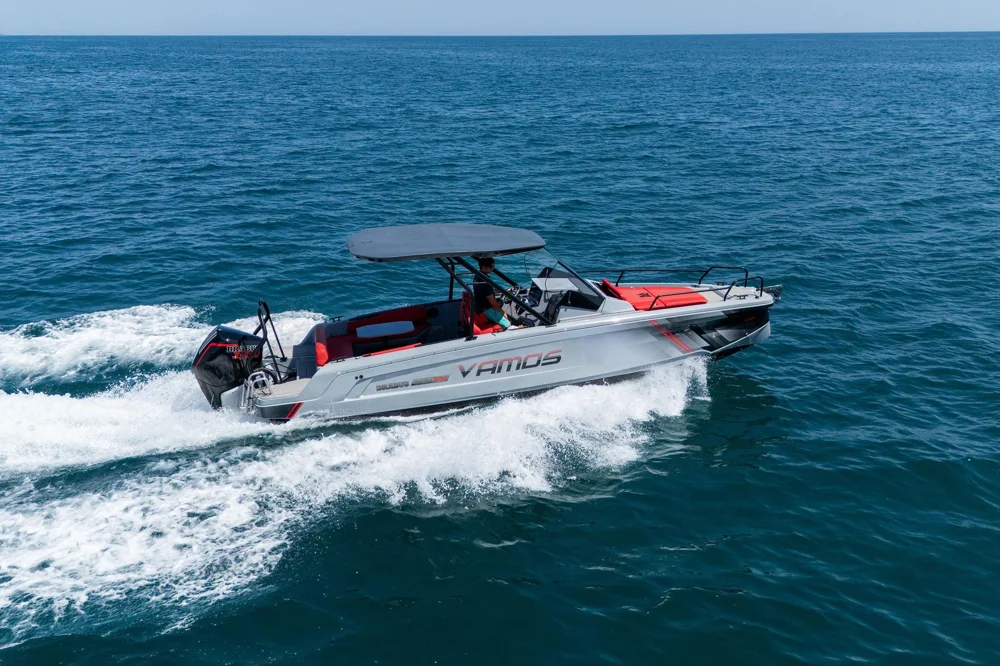 BoatPhoto.alt