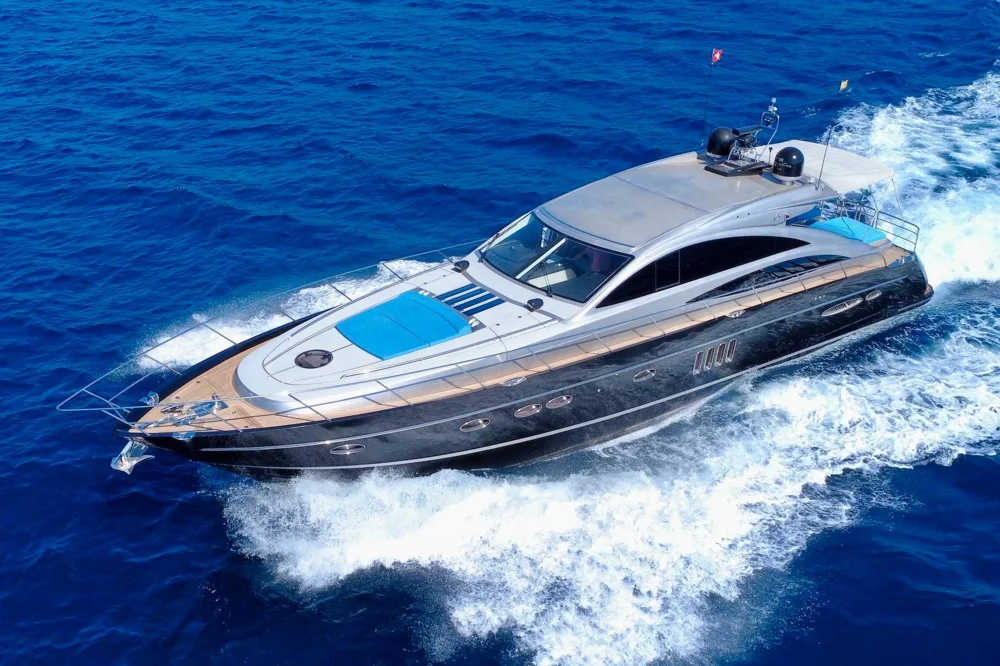 2006 Princess Yachts V70 for sale in Alicante, Spain, photo 3 of 5