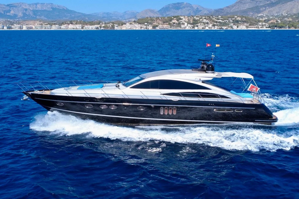 2006 Princess Yachts V70 for sale in Alicante, Spain, photo 4 of 5