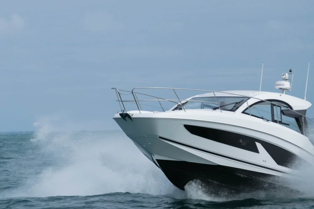 2022 BENETEAU Gran Turismo 36 for sale in Pornic, France, photo 2 of 5