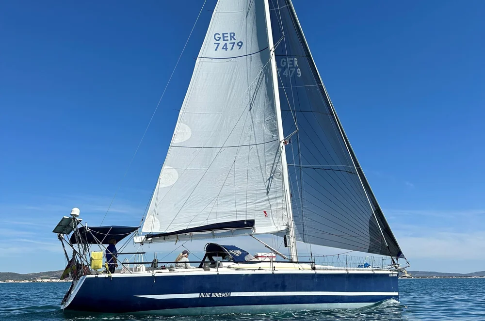 BoatPhoto.coverAlt
