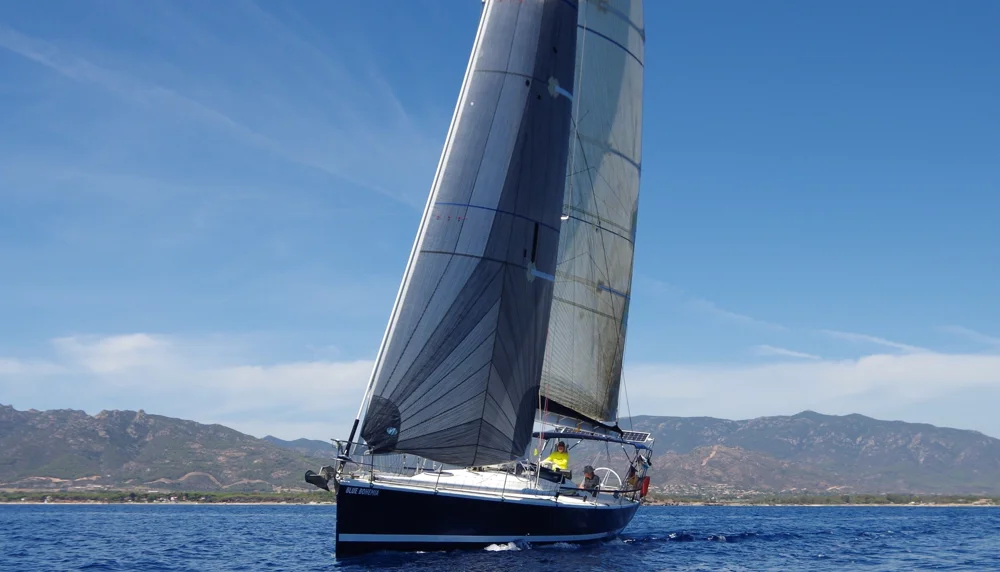 1997 Sydney Yachts 46 for sale in Port-Saint-Louis-du-Rhône, France, photo 2 of 5