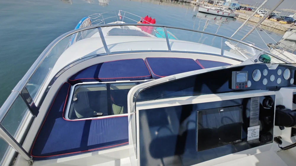 BoatPhoto.alt