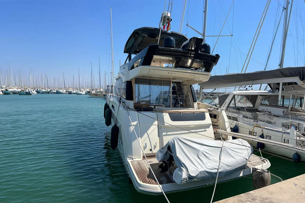 BoatPhoto.alt
