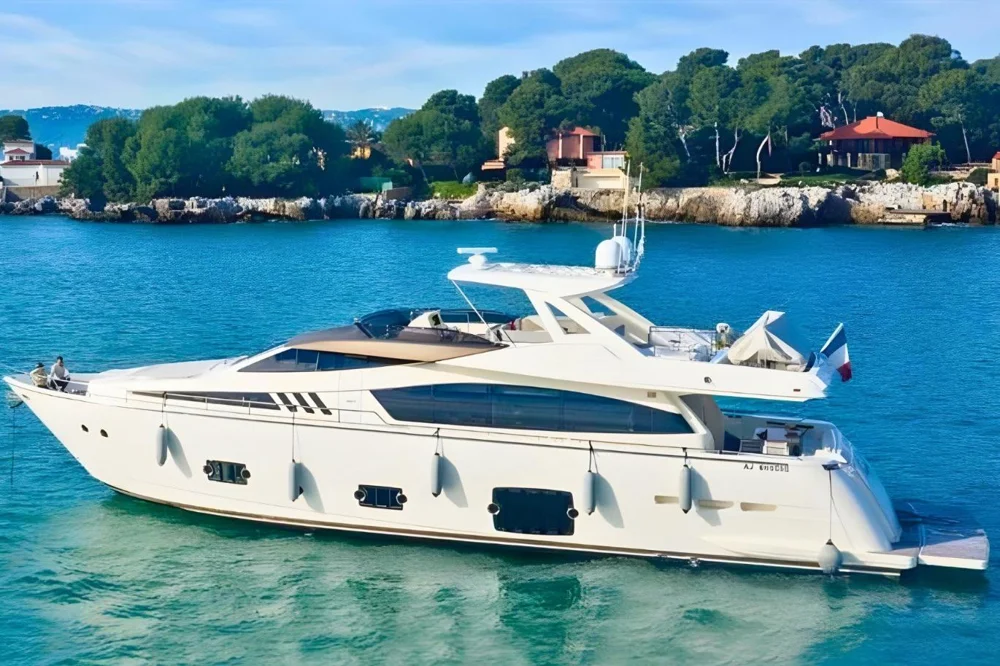 BoatPhoto.alt