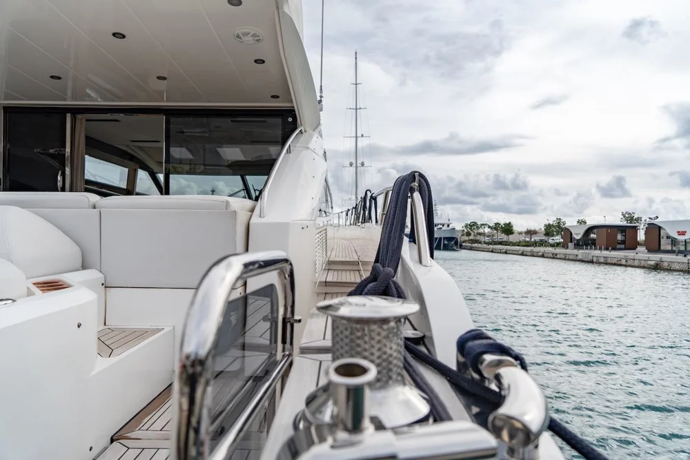 BoatPhoto.alt
