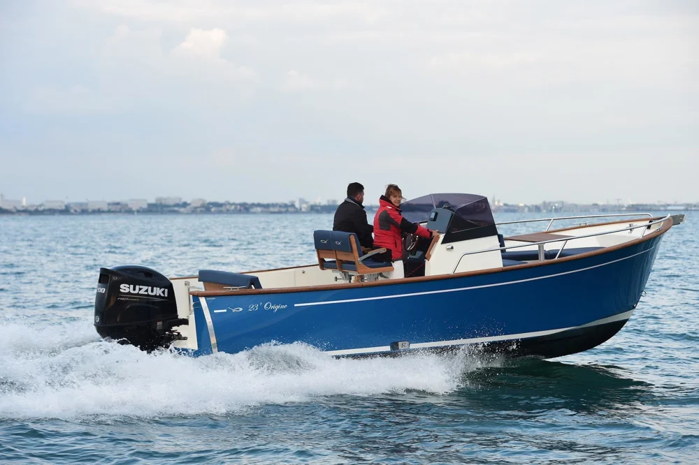 BoatPhoto.alt