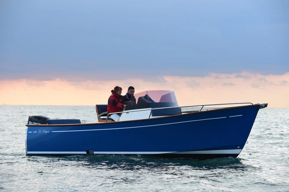BoatPhoto.alt