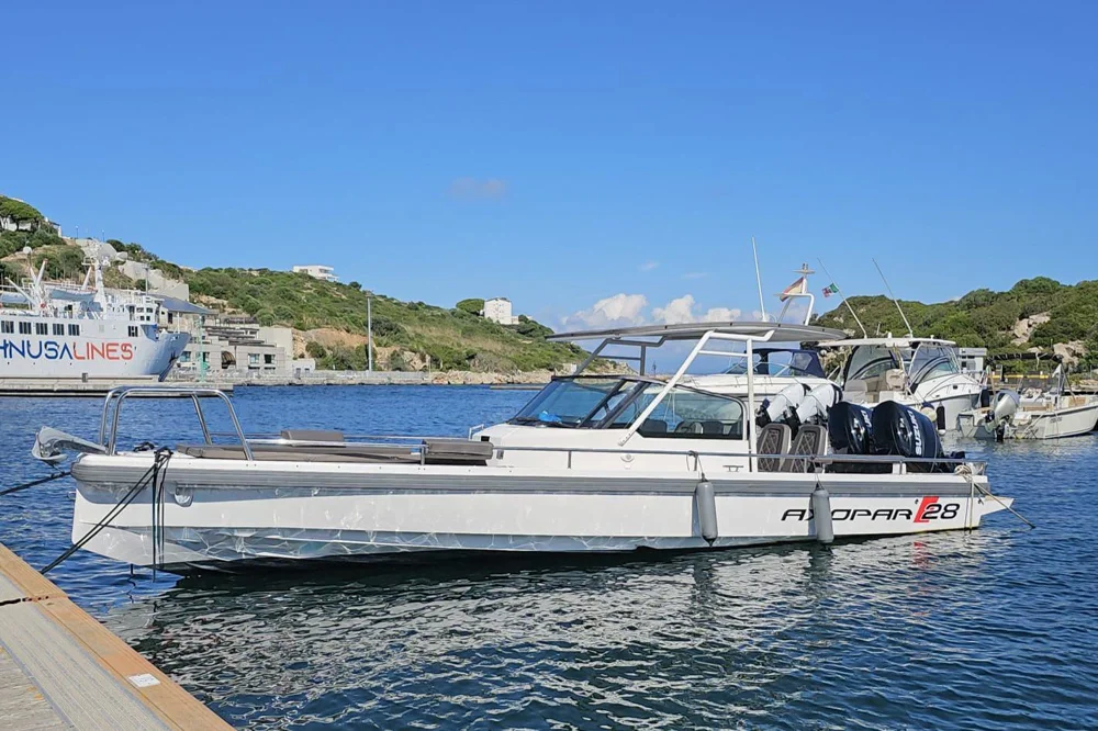 BoatPhoto.alt