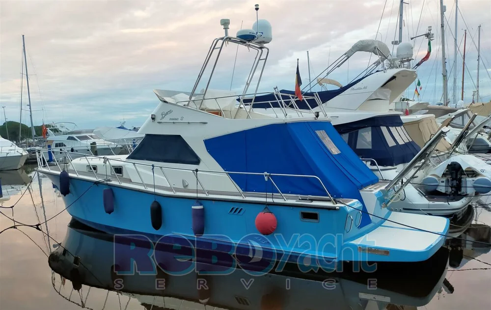 BoatPhoto.coverAlt