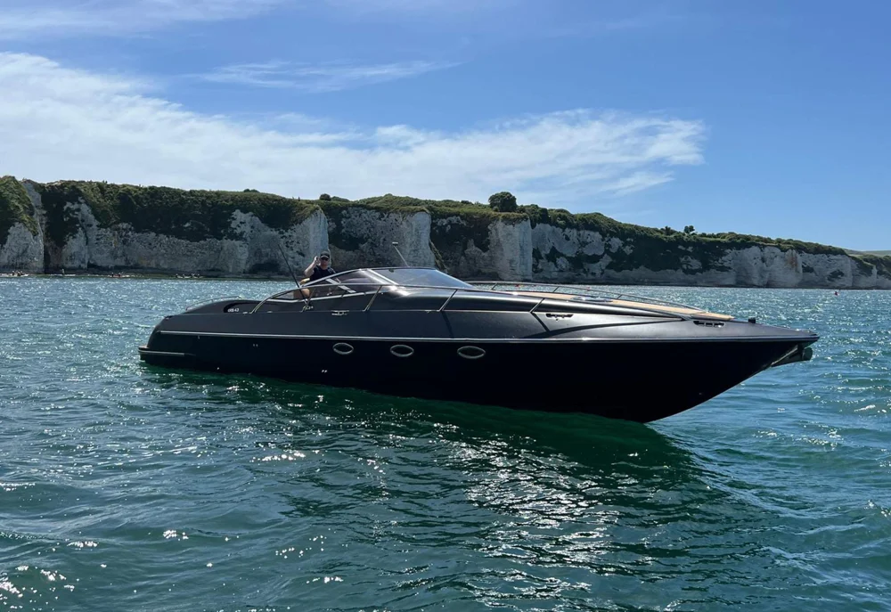 BoatPhoto.coverAlt
