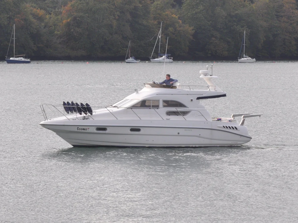 BoatPhoto.alt