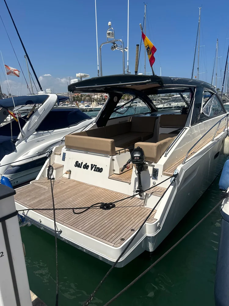 BoatPhoto.alt